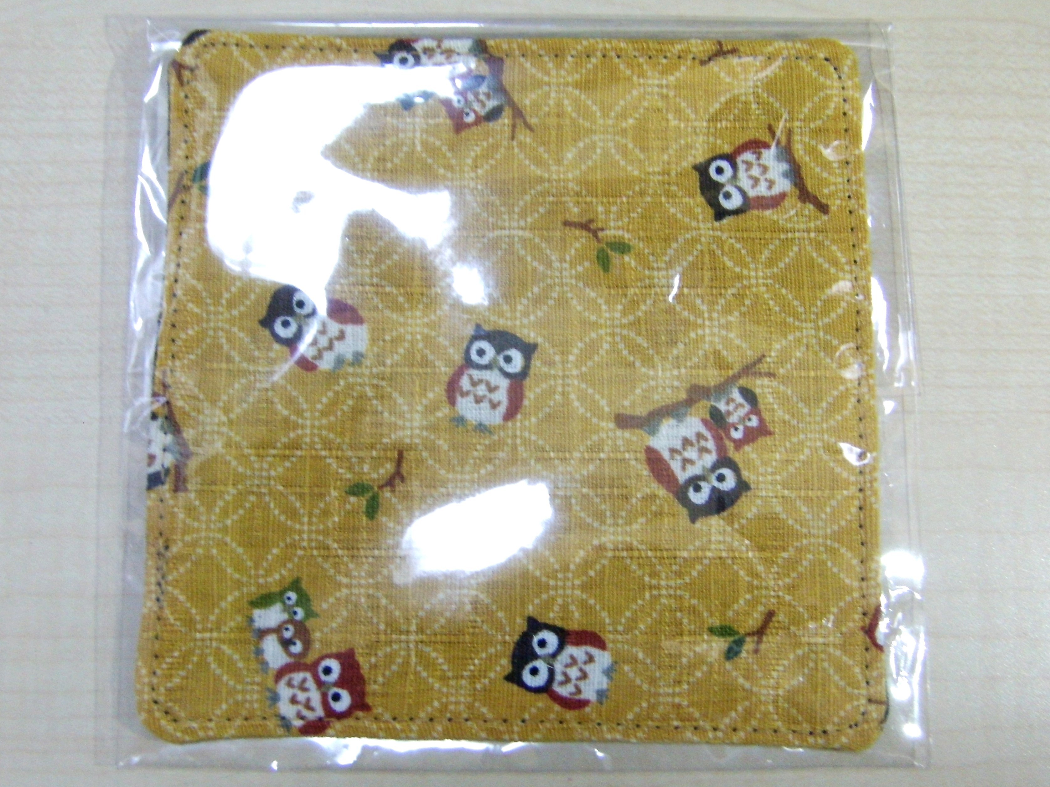 模様の付いたコースターの画像